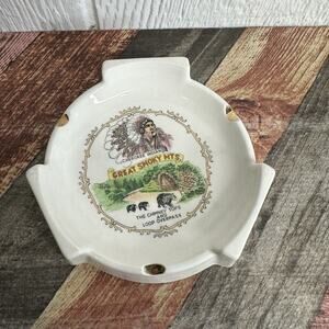 VTG Great Smoky Mts. Cherokee Indian Ashtray With Bears